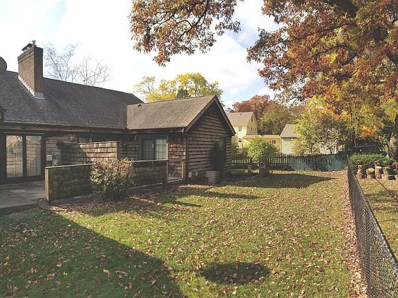 4th image of 1634 Greenmount St