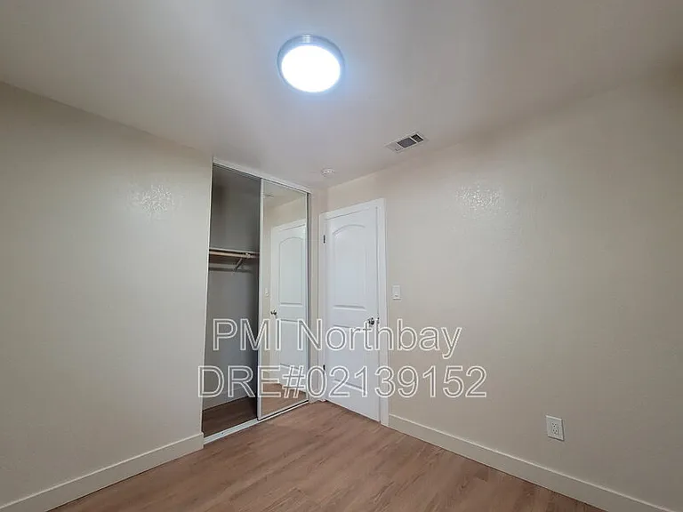 2080 Diamond Way — Photo 8