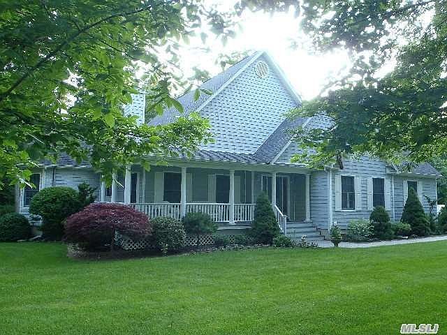 1st image of 675 Green Hill Ln