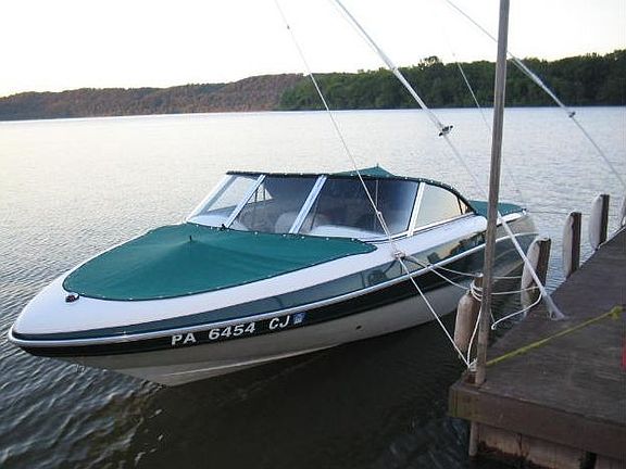 INCLUDED: 2001, 19 feet open bow, 6 cylinder Mercruiser,seats 8, and trailer 