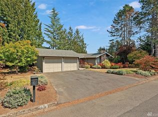 1012 111th Pl SE, Bellevue, WA 98004