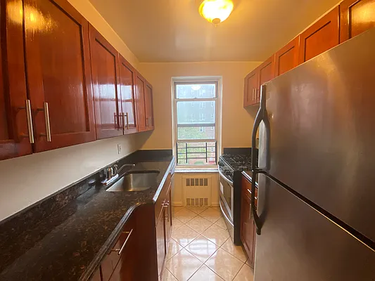 Rented by Contact Realty | media 12