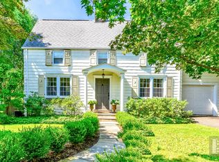 52 Tamarack Rd, Pt Chester, NY 10573