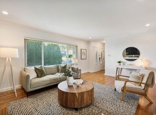 8326 Royal Oak Ave, Burnaby, BC V5J 4L2