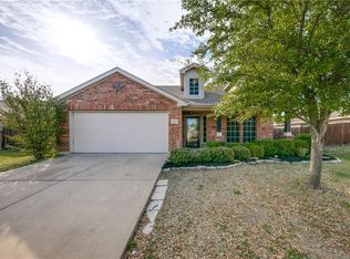 2004 Robincreek Cv, Heartland, TX 75126