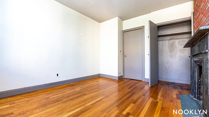 Rented by Nooklyn NYC LLC | media 6