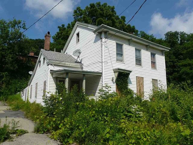 2nd image of 34 High St
