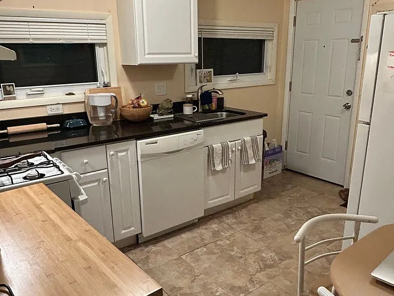 536 Detroit St — Photo 14