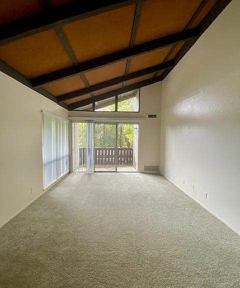 2 bed, 1.0 bath, 840 sqft, $2,395 — Photo 8
