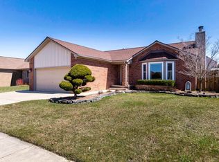 46656 Morningside Dr, Macomb, MI
