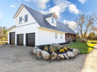 4521 Hadley Rd, Metamora, MI 48455