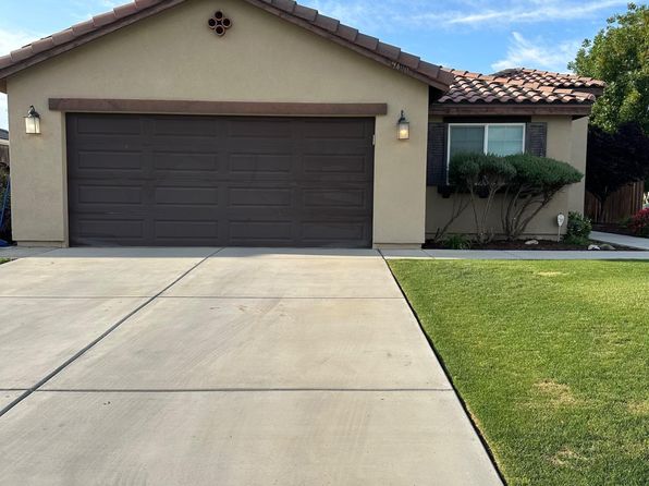 9400 Carriage Creek Ct, Bakersfield, CA 93311