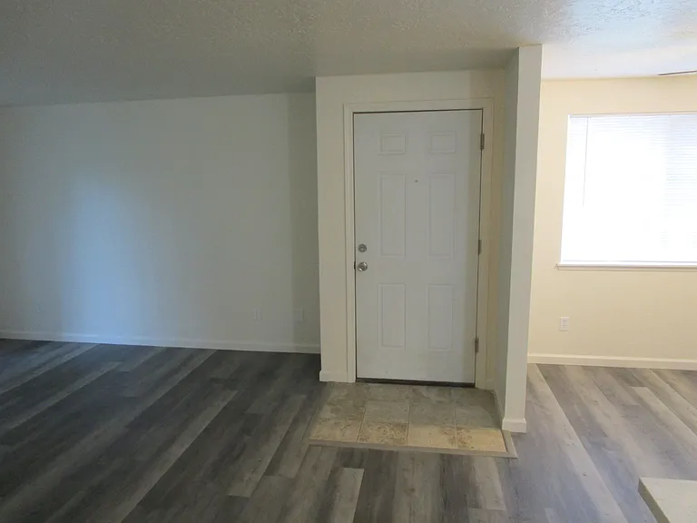 2103 SW 257th Ave — Photo 3