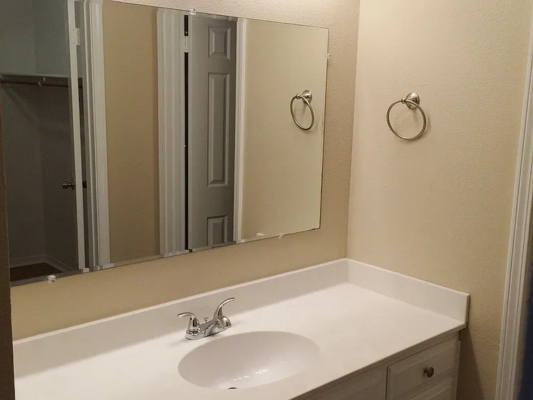 10616 Debbie Ln — Photo 24