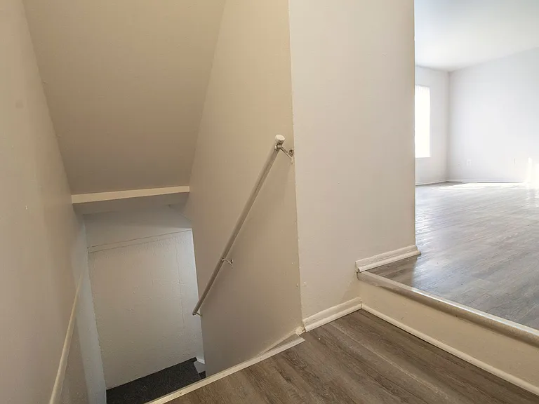 Novi Ridge Apartments — Photo 52