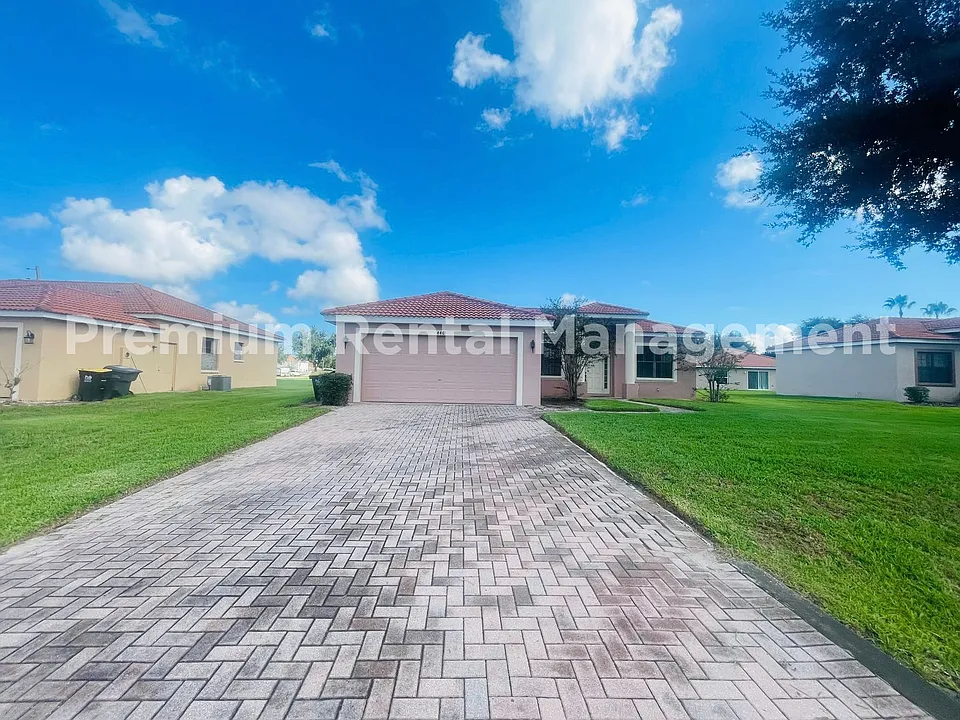 446 Caraway Dr