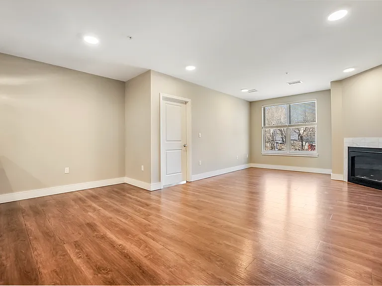 River Rock Residence — Photo 13