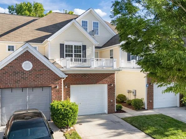 2619 Forest Shadows Ln, Raleigh, NC 27614
