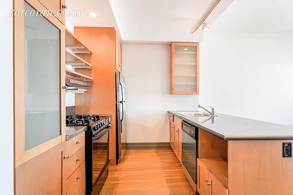 Rented by Corcoran | media 22