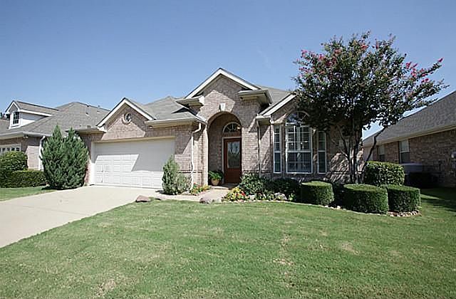 1st image of 107 Stonecreek Dr