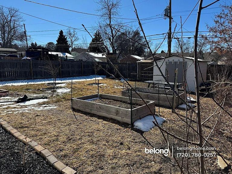 121 S Stuart St — Photo 9