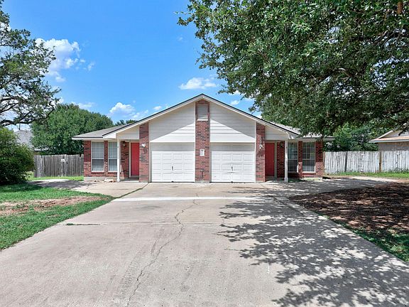 2nd image of 502 Rockmoor Dr #B