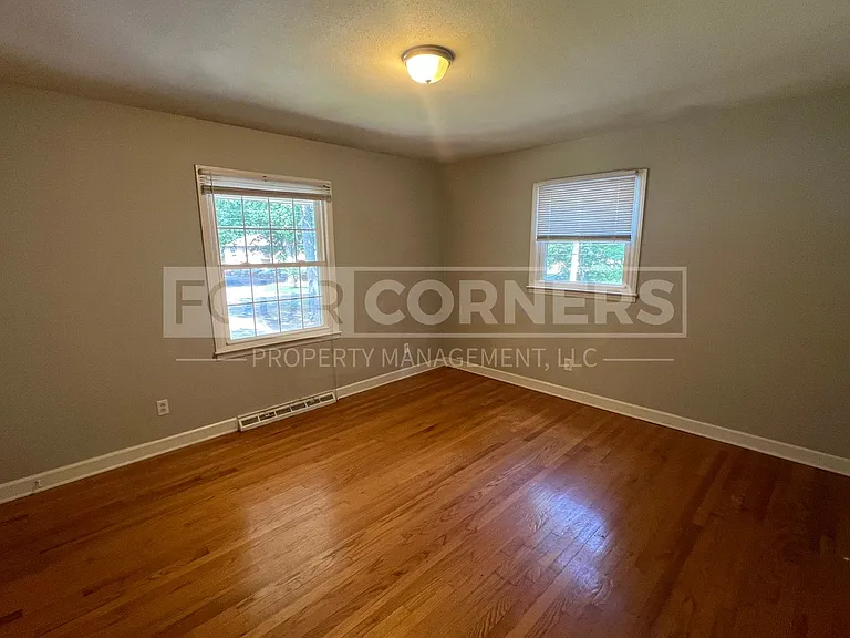 1019 Cypress Drive — Photo 12