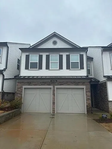 6050 Sanford Pl Photo 1