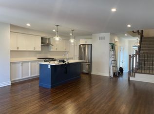 205 Purchase Cres, Ottawa, ON K2S 2L8