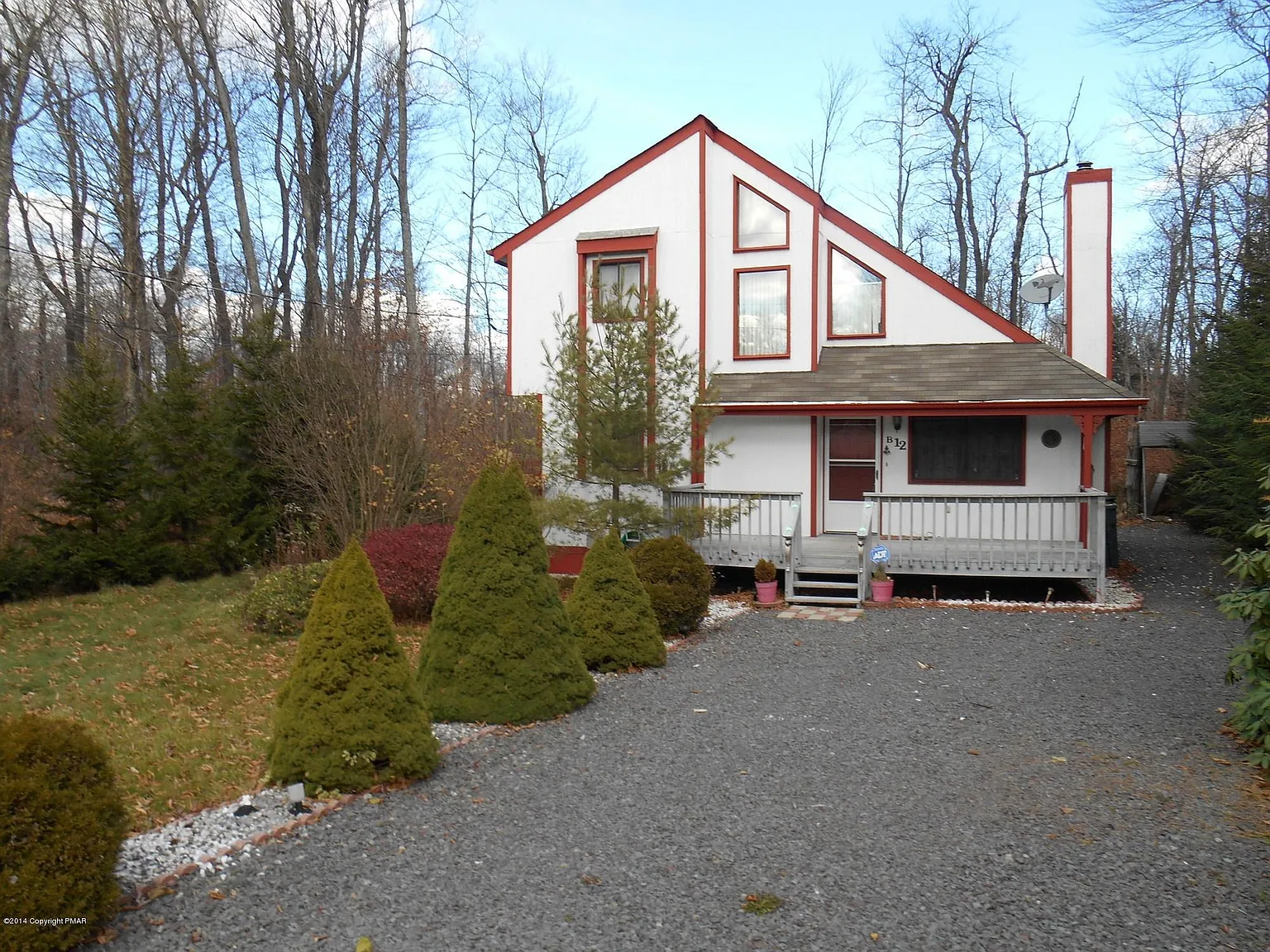 623 Forest Dr photo 1