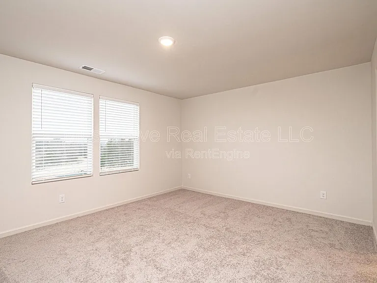 1926 Tranquility Cir #E — Photo 6