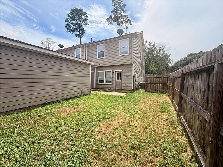 23854 Township Elm St — Photo 17