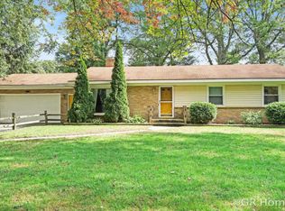 6974 Willard Ave SE, Grand Rapids, MI 49548