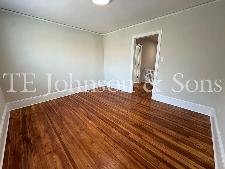 2106 S Main St #3 — Photo 21