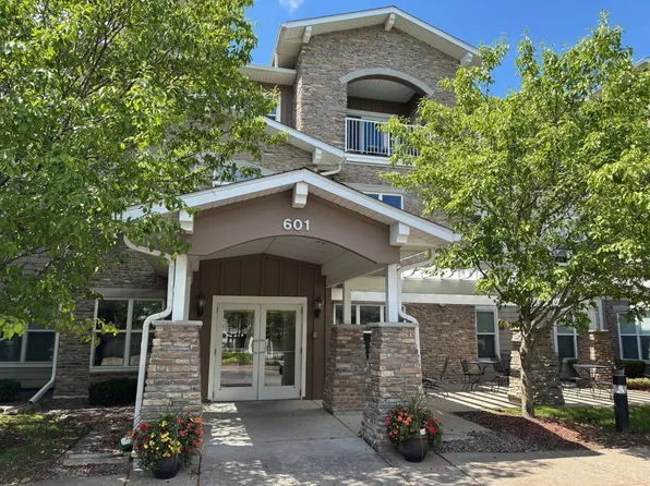 601 Levander Way APT 309, South Saint Paul, MN 55075