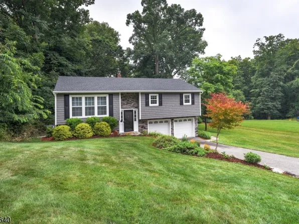 37 Mountain Ave, Rockaway Twp., NJ 07866