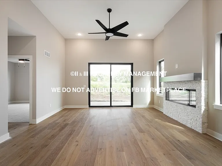 9581 Jupiter St — Photo 17