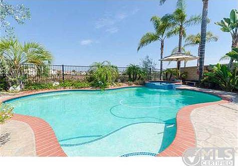 3rd image of 6467 Peinado Way