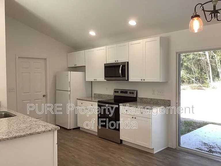 6255 SE 165th Ct — Photo 9