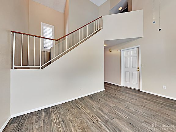 4th image of 3538 E Montreal Pl