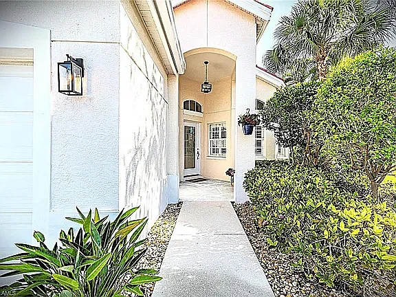 2 bed, 1303 sqft, $3,950 — Photo 2