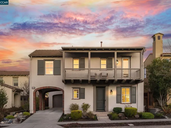 836 Griffon Ct, Danville, CA 94506