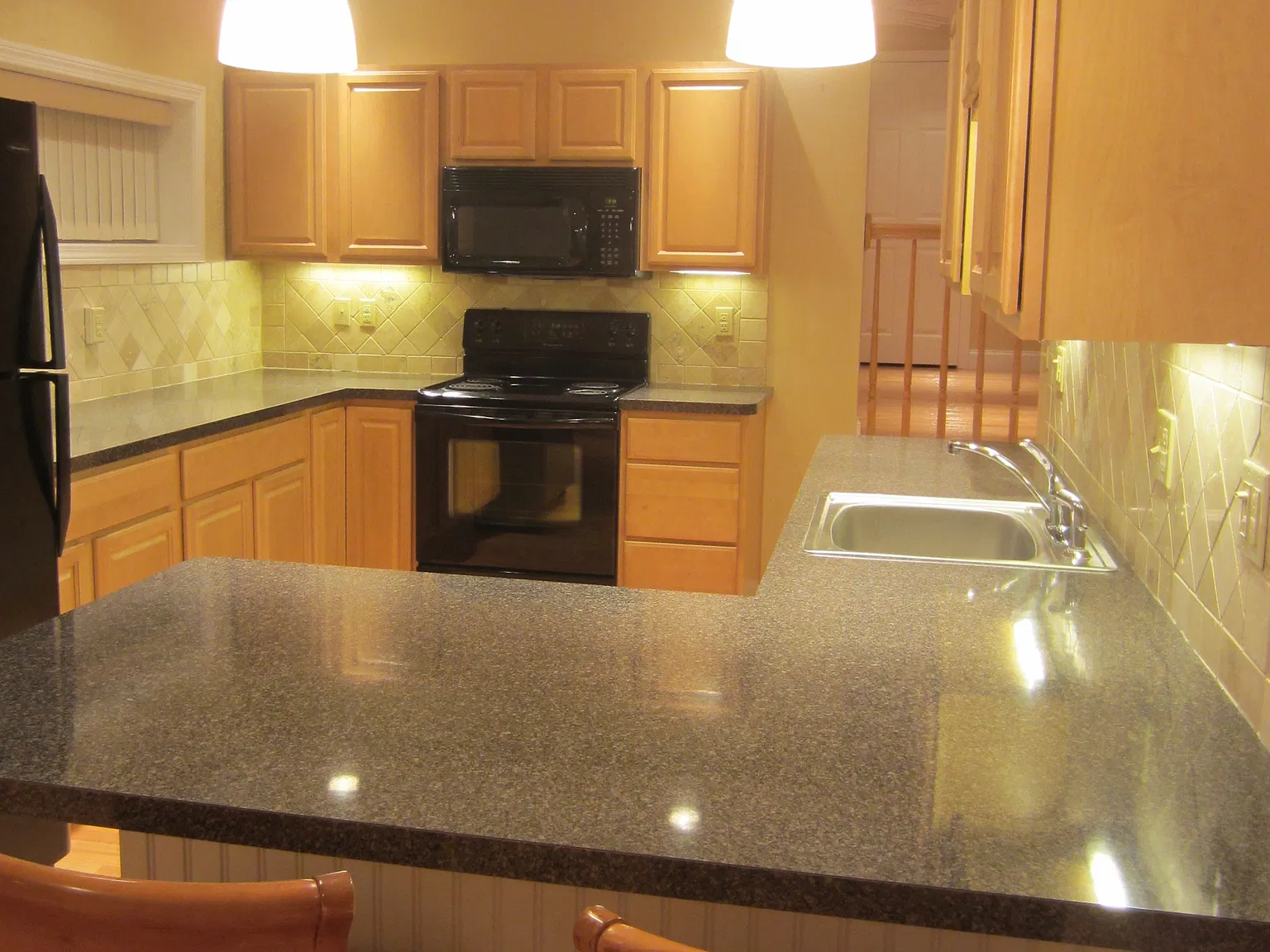 1 bed, 680 sqft, $2,100 — Photo 4