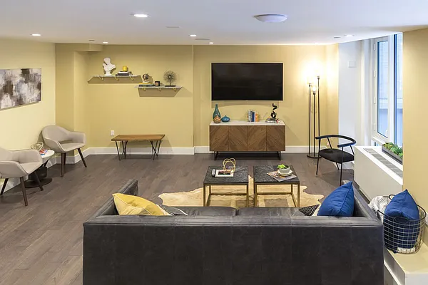 Rented by Kahen Properties | media 31