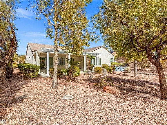 2nd image of 2463 Palmer Park Ct