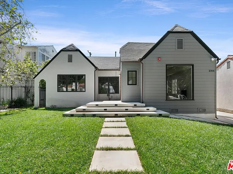 2316 Hill St — Photo 1