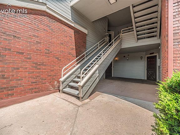3rd image of 1057 Acapulco Ct