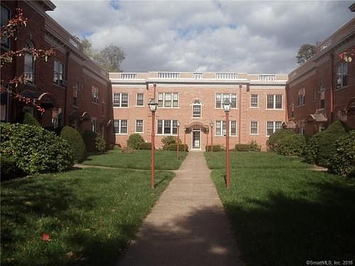 1st image of 133 Fountain St #B3