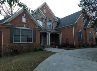 1042 Grassmeade Way, Snellville, GA 30078