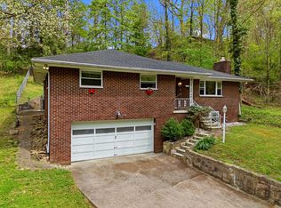 3112 Ferguson Rd, Huntington, WV 25705